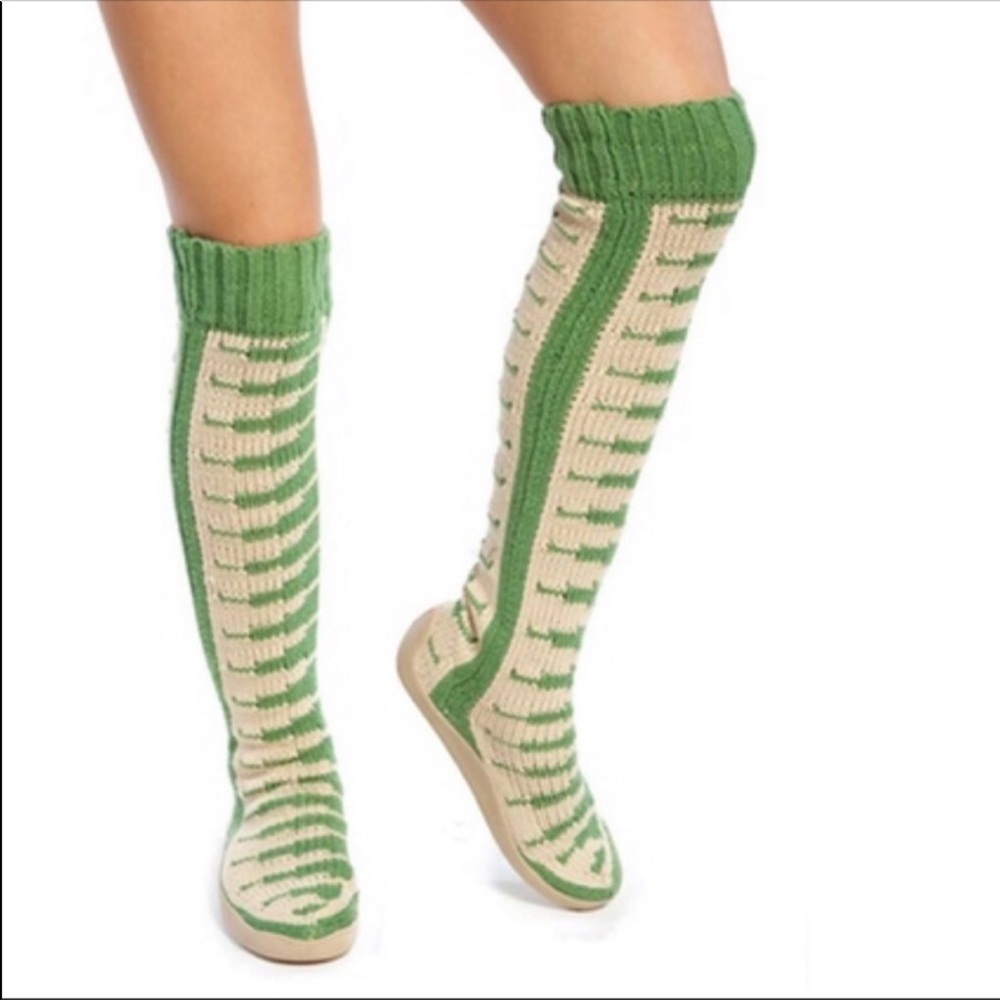 Gypsyz Sweater slipper boots by Gypsy05